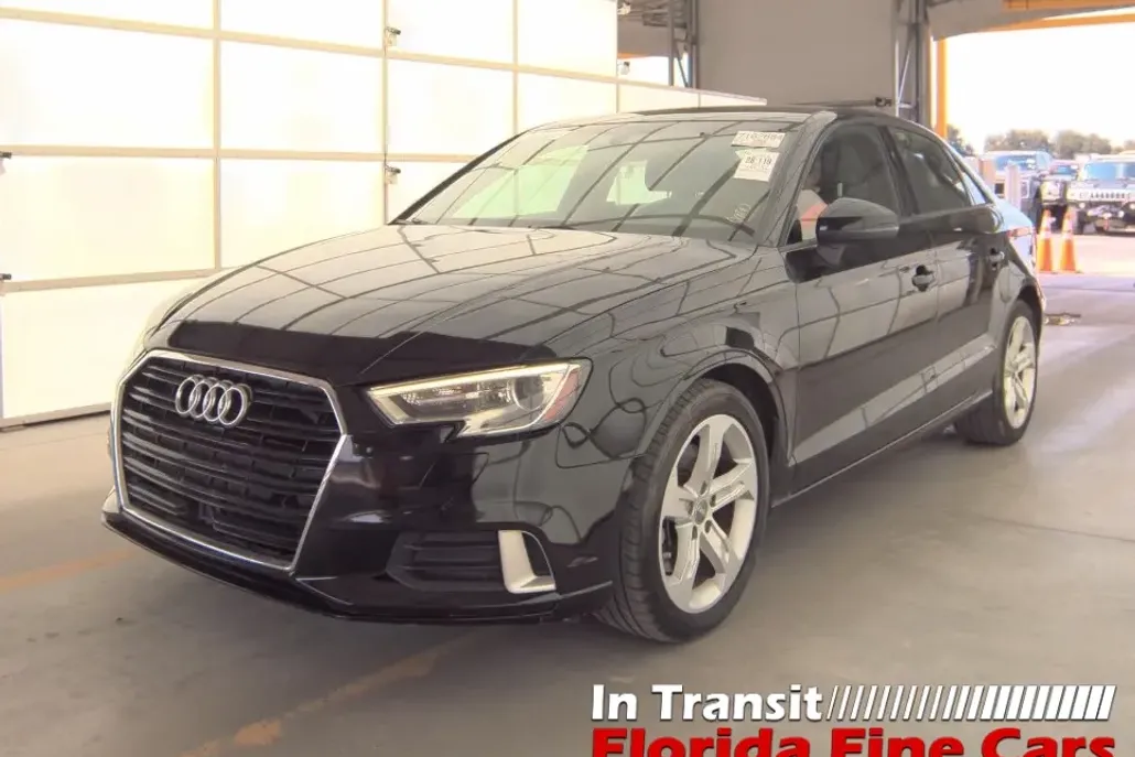 2018 Audi A3 Premium photo 1
