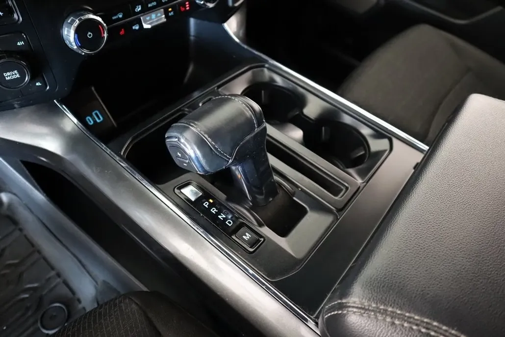 2023 Ford F-150 XLT photo 1