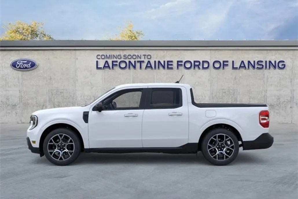 2025 Ford Maverick Lariat photo 1