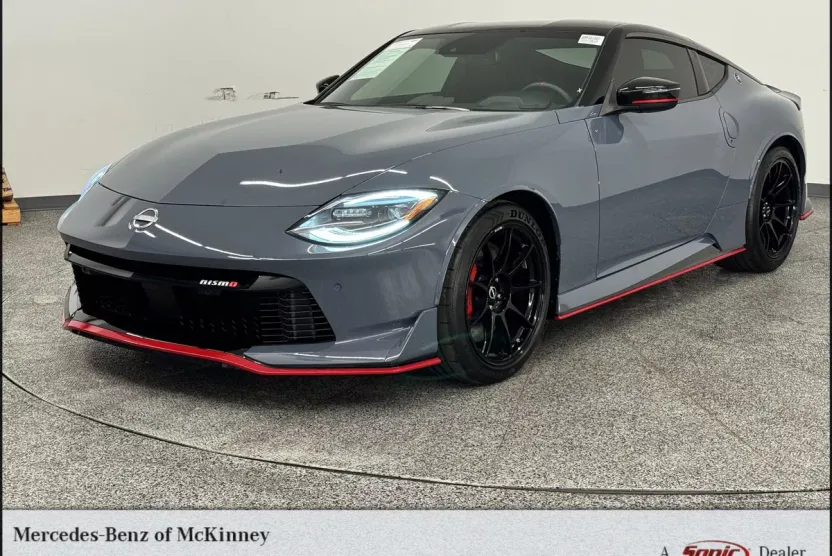 2024 Nissan Z Nismo photo 1