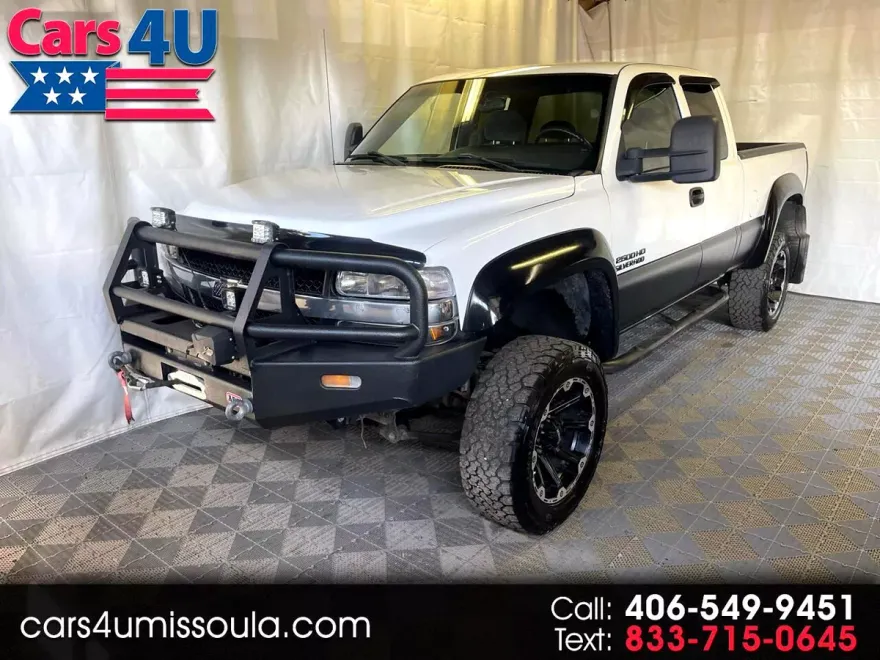 2002 Chevrolet Silverado 2500HD LS photo 1