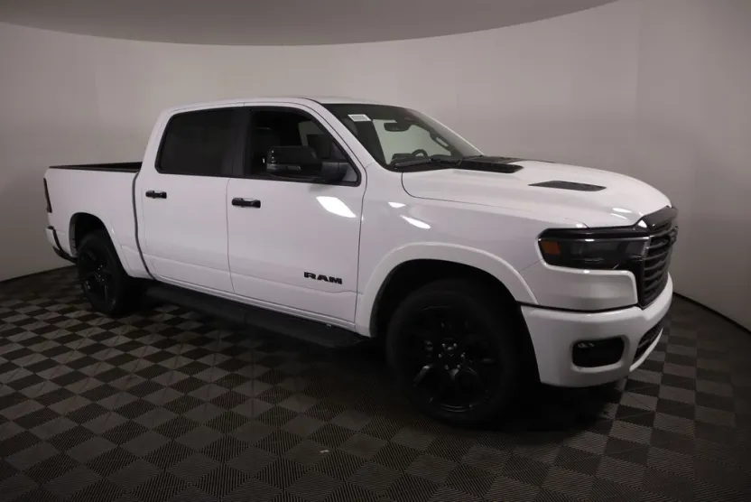 2025 Ram 1500 Laramie photo 1