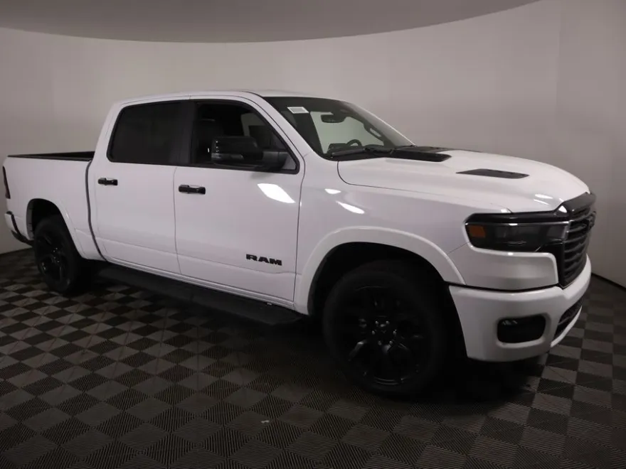 2025 Ram 1500 Laramie photo 1