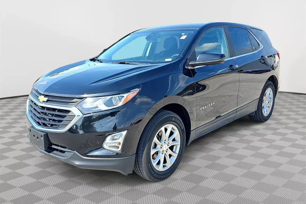 2021 Chevrolet Equinox LT photo 1