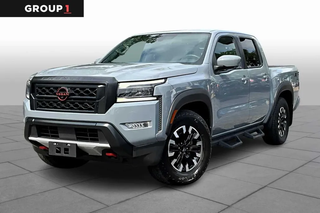 2023 Nissan Frontier PRO-X photo 1