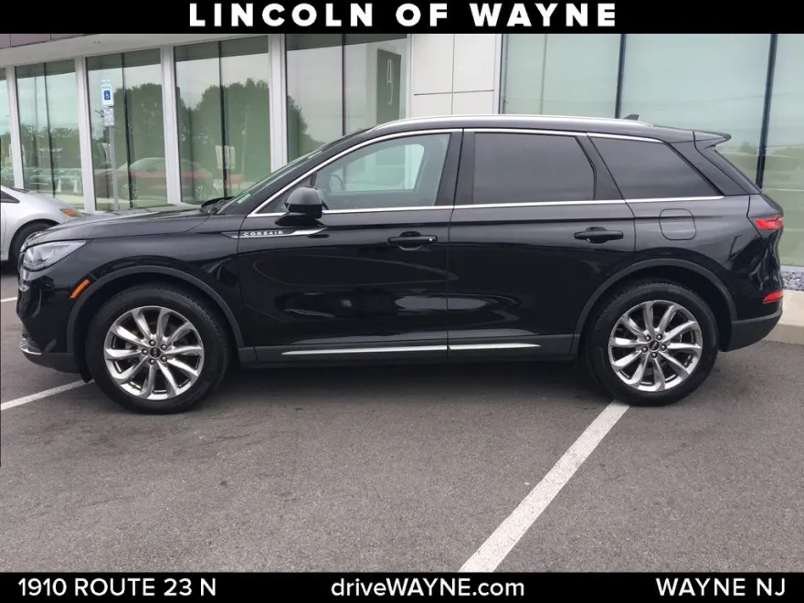 2020 Lincoln Corsair Standard photo 1