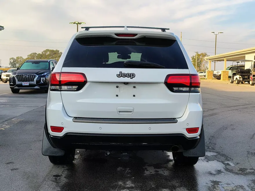 2016 Jeep Grand Cherokee Limited photo 1