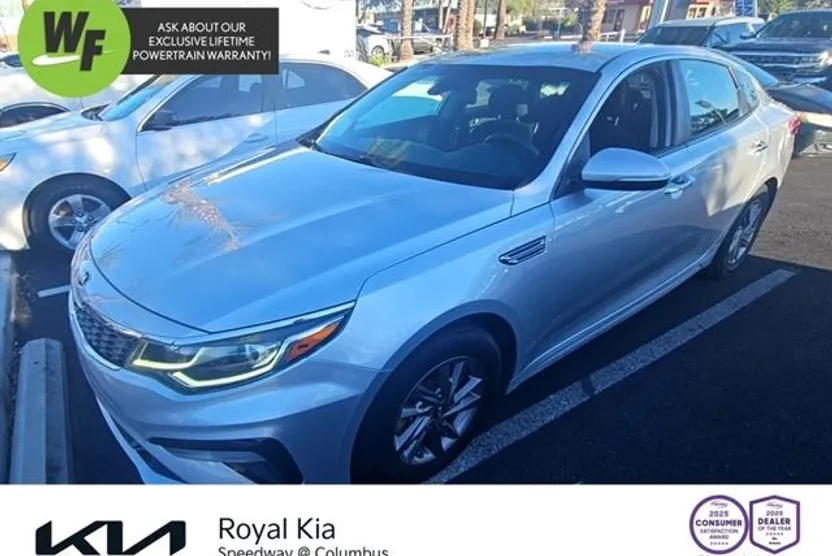 2020 Kia Optima LX photo 1