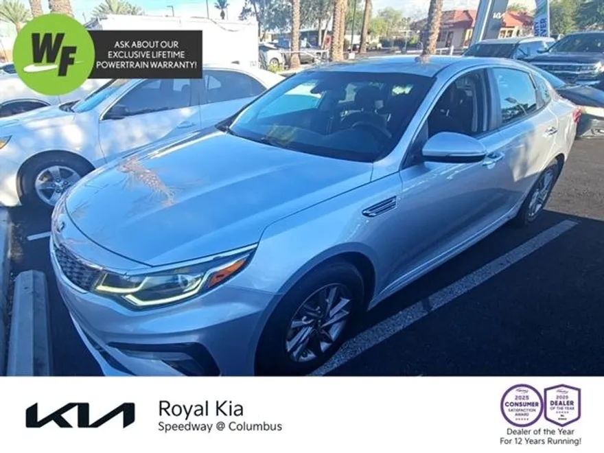 2020 Kia Optima LX photo 1