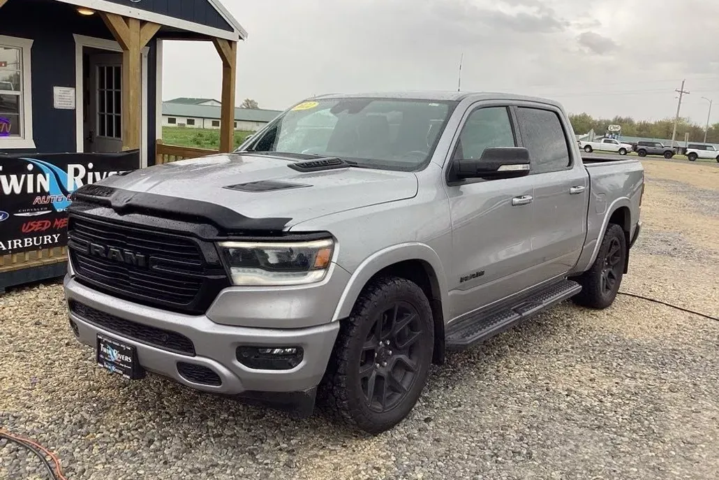 2022 Ram 1500 Laramie photo 1