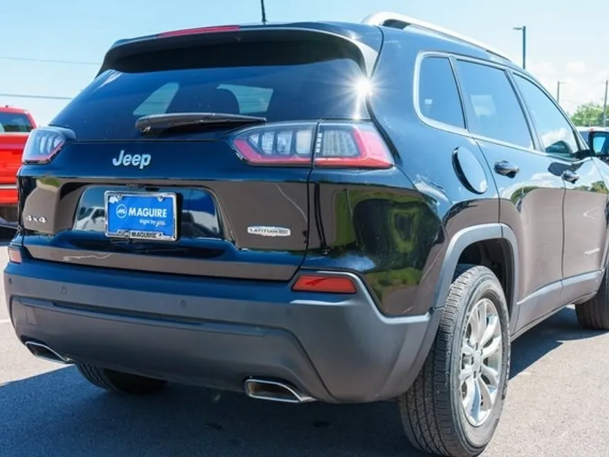 2021 Jeep Cherokee Latitude Lux photo 1