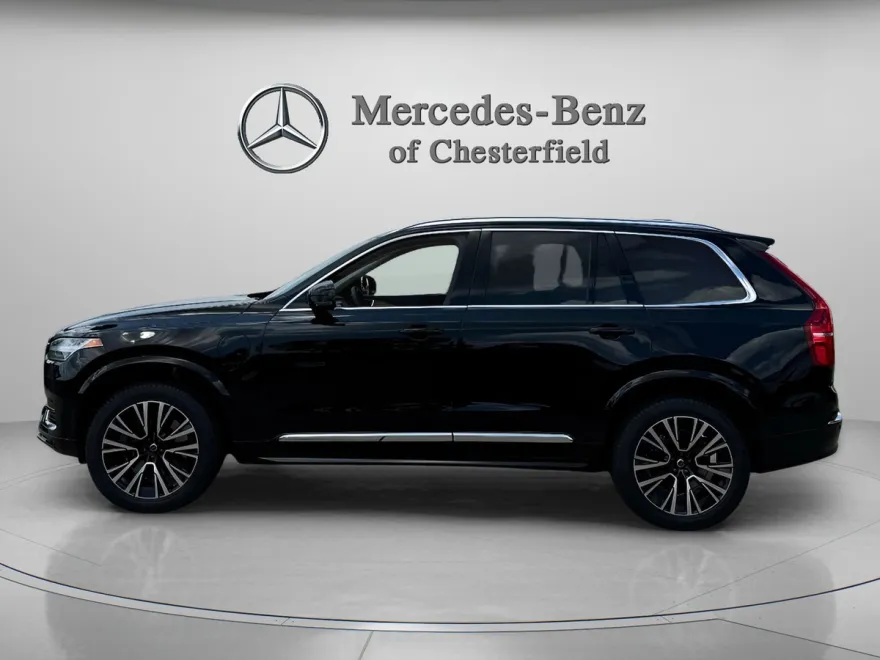 2025 Volvo XC90 T8 Plus photo 1