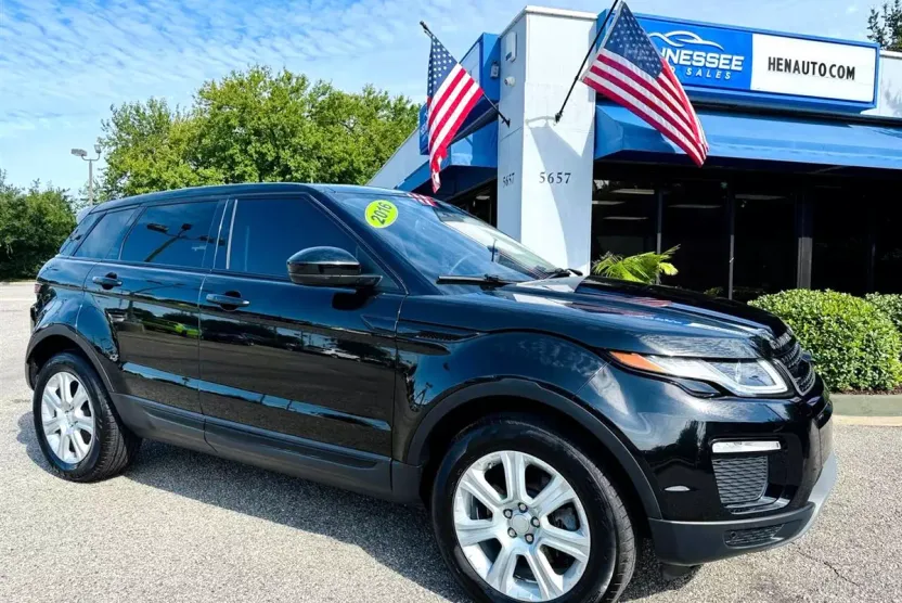 2016 Land Rover Range Rover Evoque SE photo 1