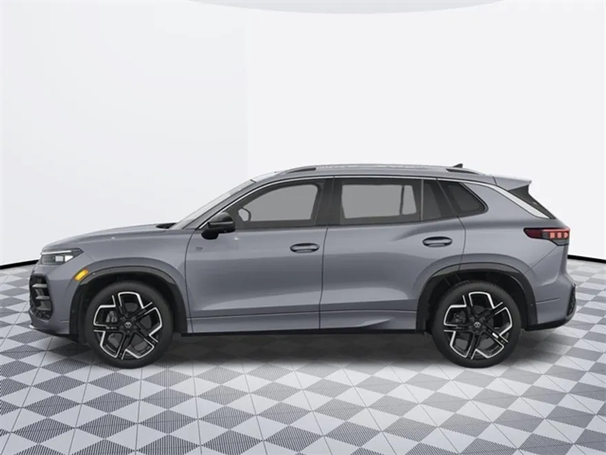 2025 Volkswagen Tiguan SE R-Line Black photo 1