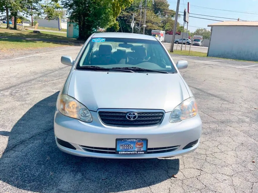 2008 Toyota Corolla LE photo 1