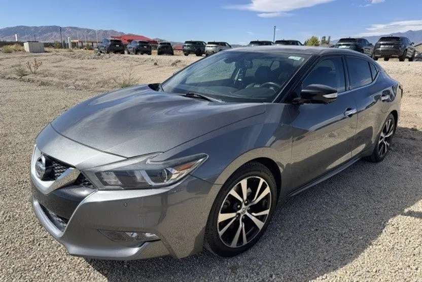 2017 Nissan Maxima Platinum photo 1