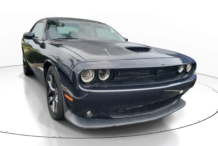 2019 Dodge Challenger GT photo 1