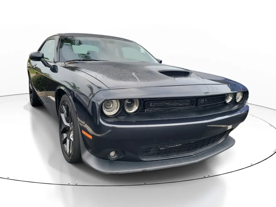 2019 Dodge Challenger GT photo 1