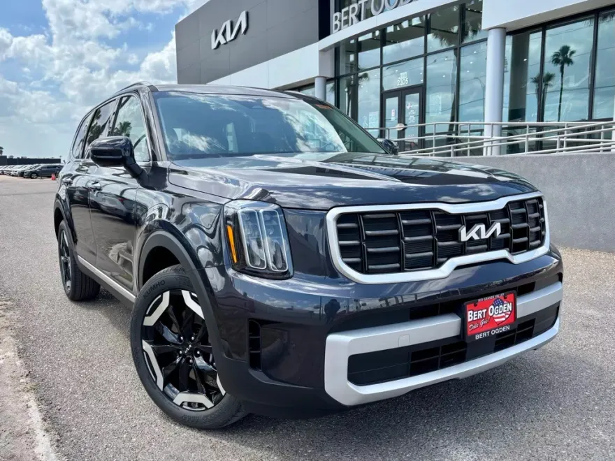 2025 Kia Telluride S photo 1