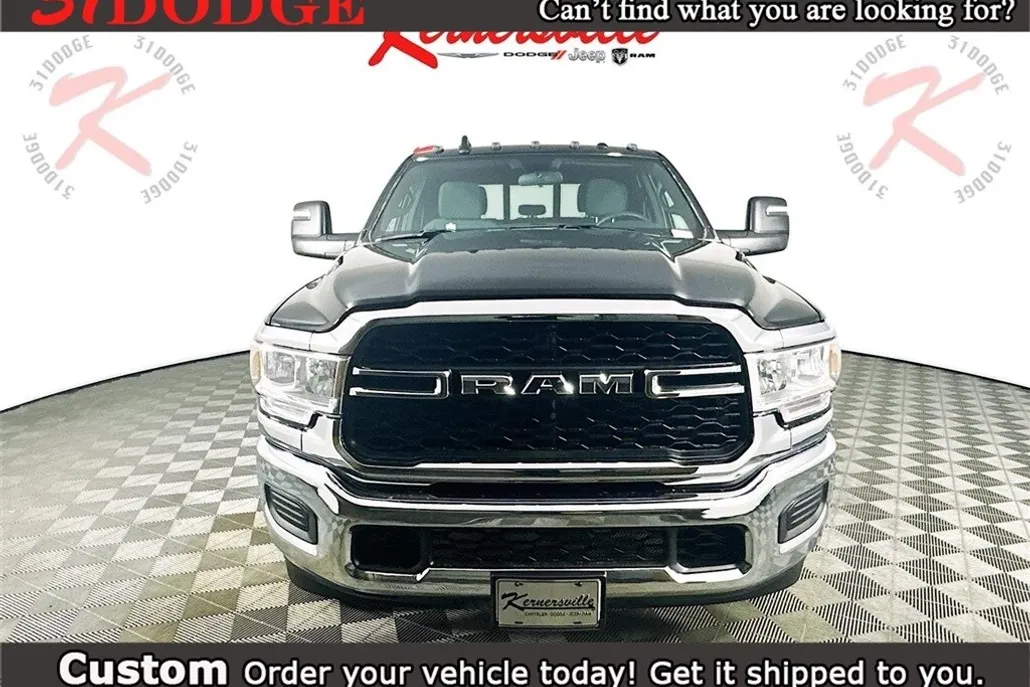 2024 Ram 2500 Tradesman photo 1