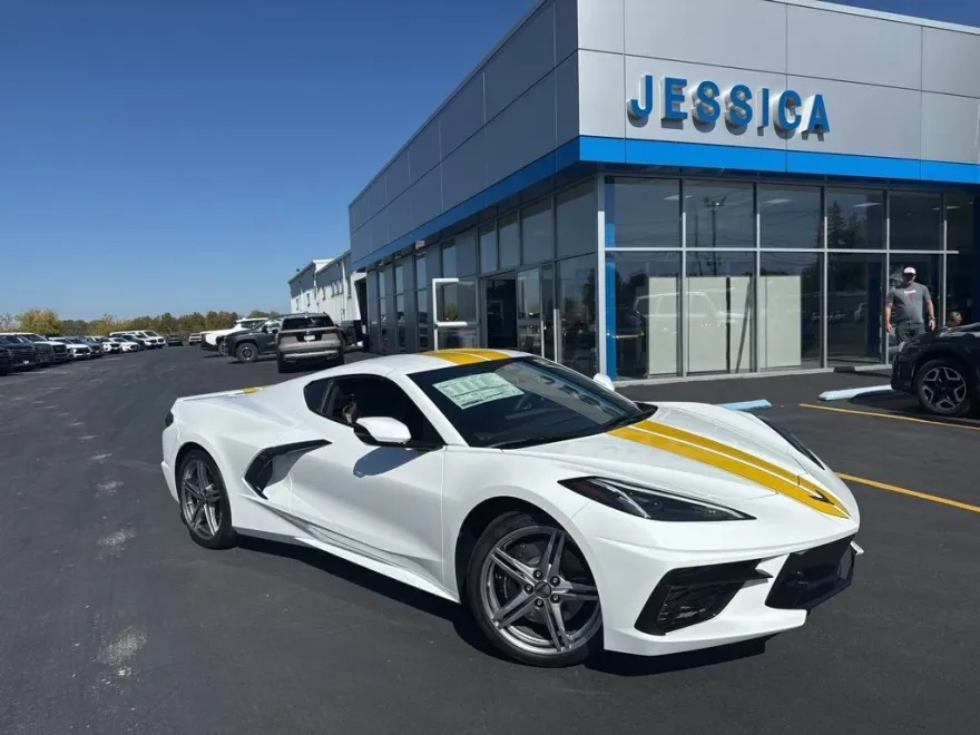 2026 Chevrolet Corvette Stingray 3LT photo 1