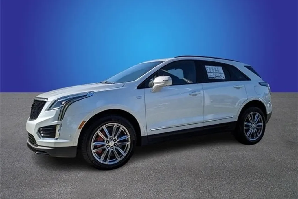 2024 Cadillac XT5 Sport photo 1