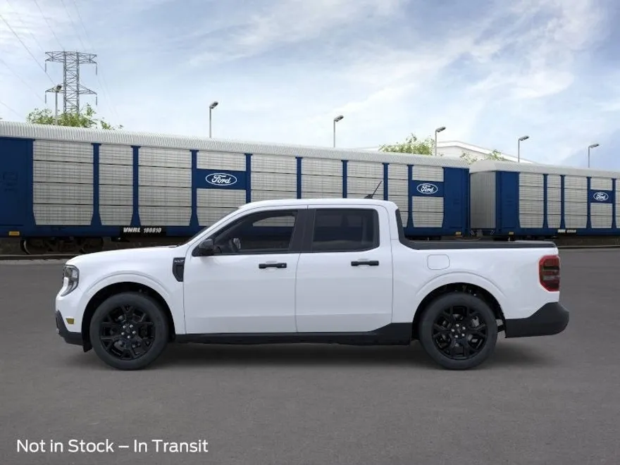 2025 Ford Maverick XLT photo 1