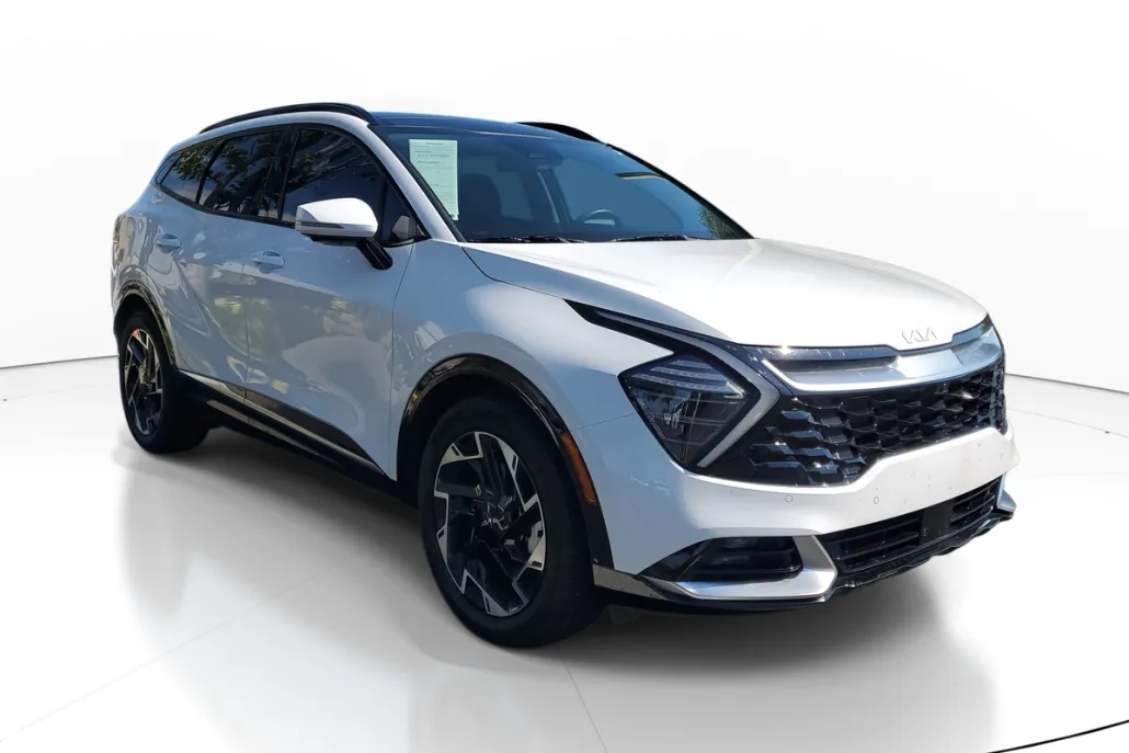 2025 Kia Sportage photo 1