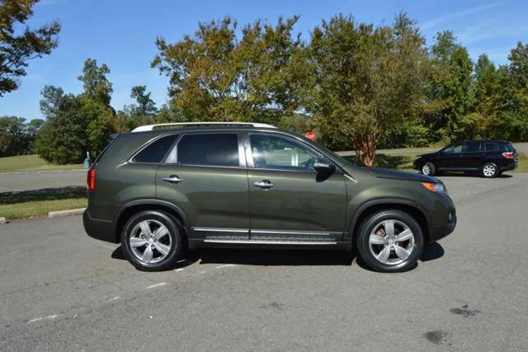 2013 Kia Sorento EX photo 1