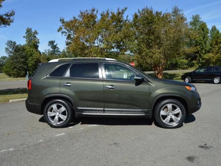 2013 Kia Sorento EX photo 1
