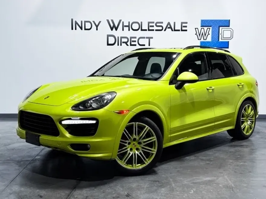 2013 Porsche Cayenne GTS photo 1