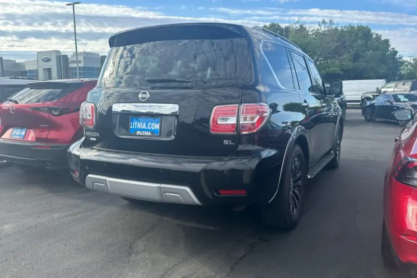 2018 Nissan Armada SL photo 1
