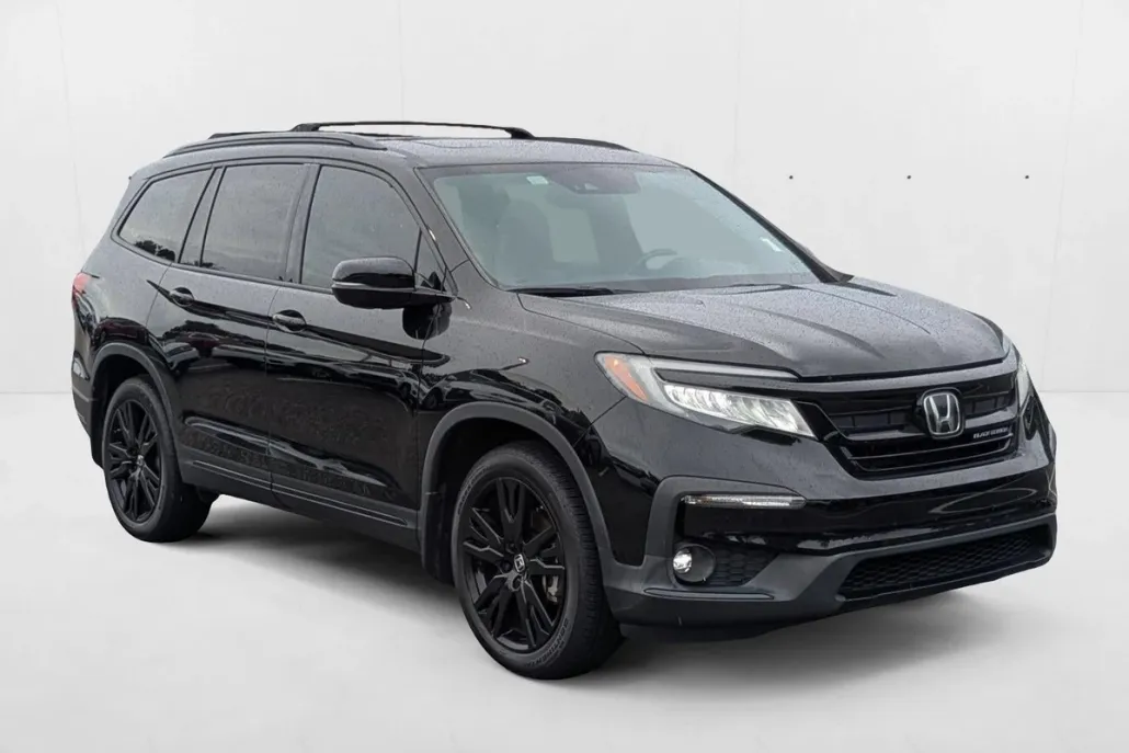 2022 Honda Pilot Black Edition photo 1
