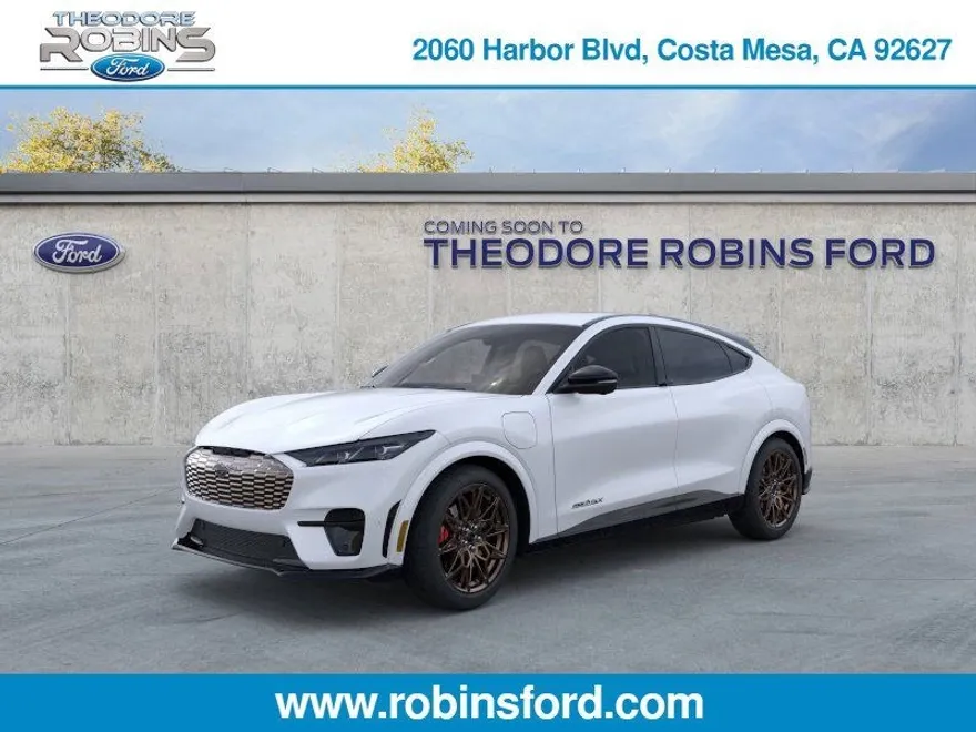 2025 Ford Mustang Mach-E GT photo 1