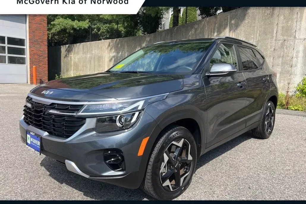 2025 Kia Seltos S photo 1
