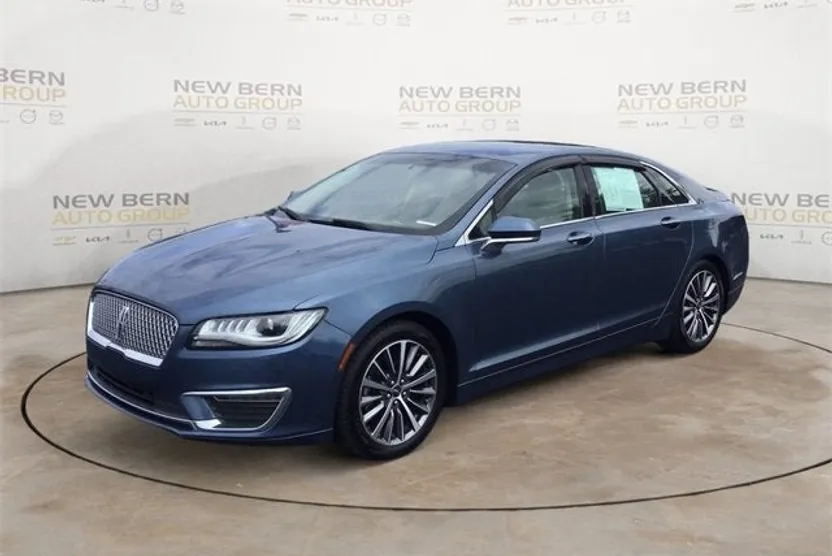 2018 Lincoln MKZ Select photo 1
