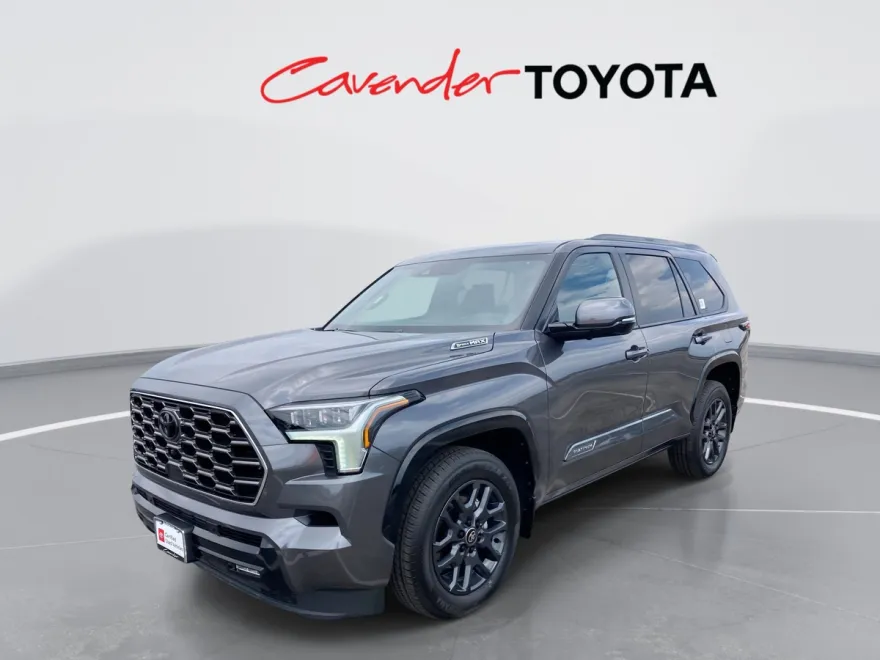 2025 Toyota Sequoia Platinum photo 1