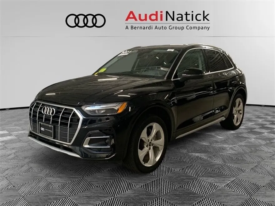 2021 Audi Q5 45 Premium Plus photo 1