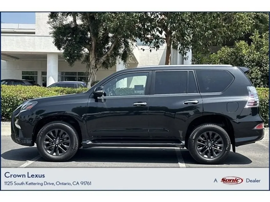 2023 Lexus GX 460 Premium photo 1