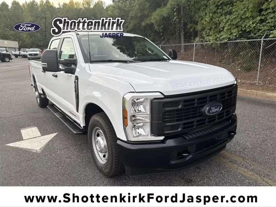 2026 Ford F-350 XL photo 1