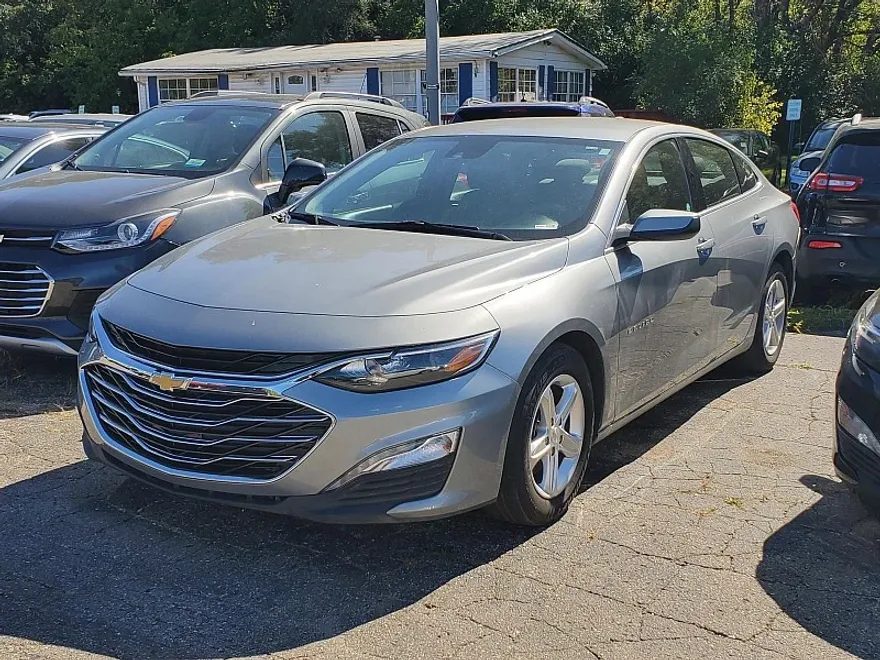 2023 Chevrolet Malibu 1LT photo 1