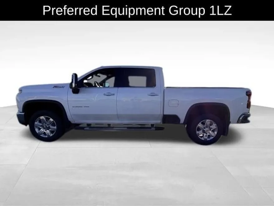 2022 Chevrolet Silverado 3500HD LTZ photo 1