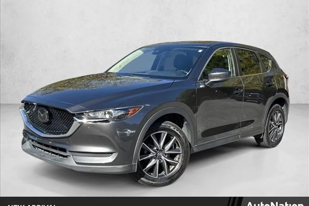 2018 Mazda CX-5 Touring Sport photo 1