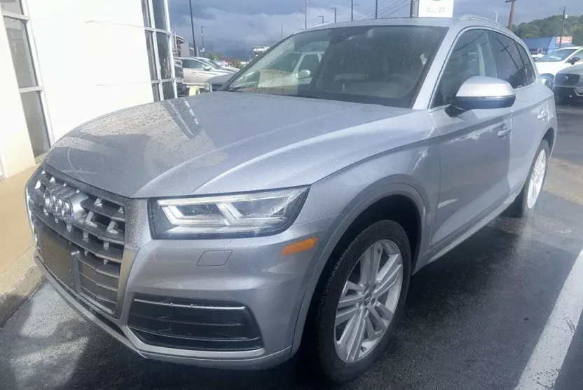 2019 Audi Q5 2.0T Premium Plus photo 1