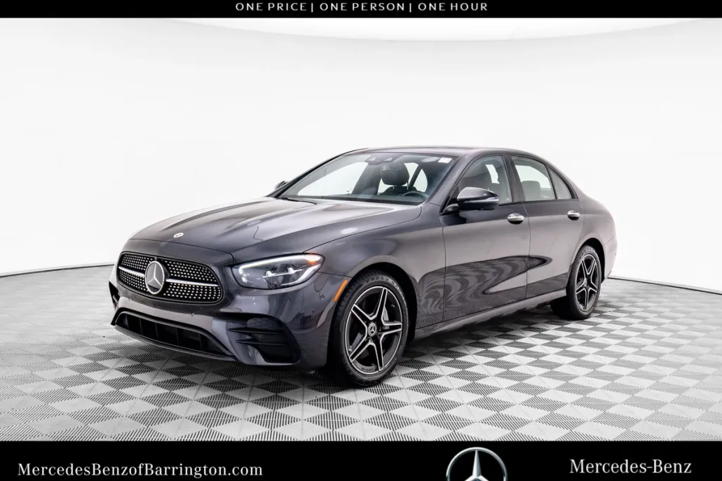 2022 Mercedes Benz E 450 4MATIC photo 1