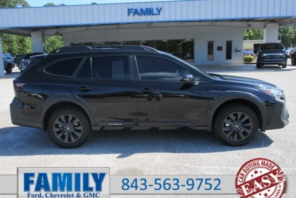 2023 Subaru Outback Onyx Edition XT photo 1