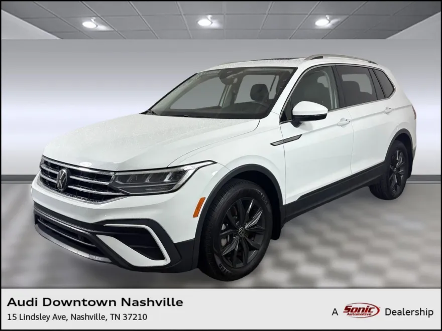 2024 Volkswagen Tiguan SE Wolfsburg Edition photo 1