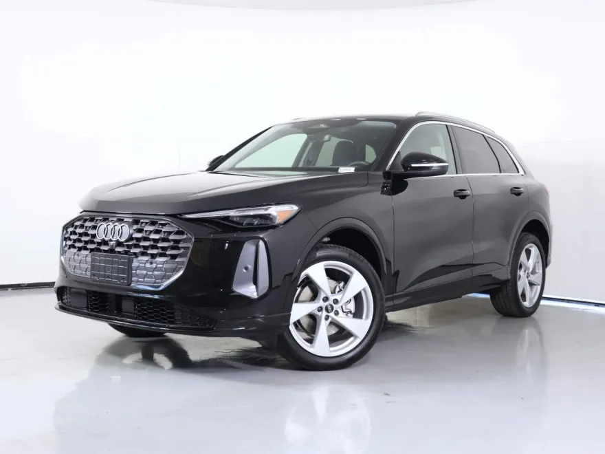 2025 Audi Q5 Premium Plus TFSI photo 1