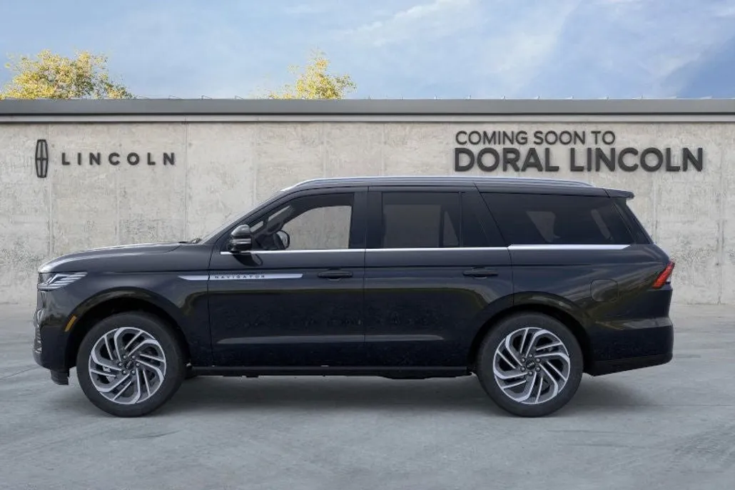 2025 Lincoln Navigator Reserve photo 1
