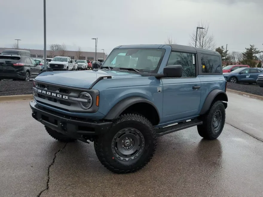 2024 Ford Bronco Big Bend photo 1